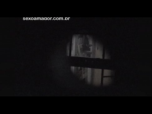 ❤️ Ka hopukina pukutia a Blondie e tetahi kaitirotiro takiwa e huna ana i muri i nga pereki tuwhera ❌ Porno i mi.xxxdeutschepornos.ru ️❤